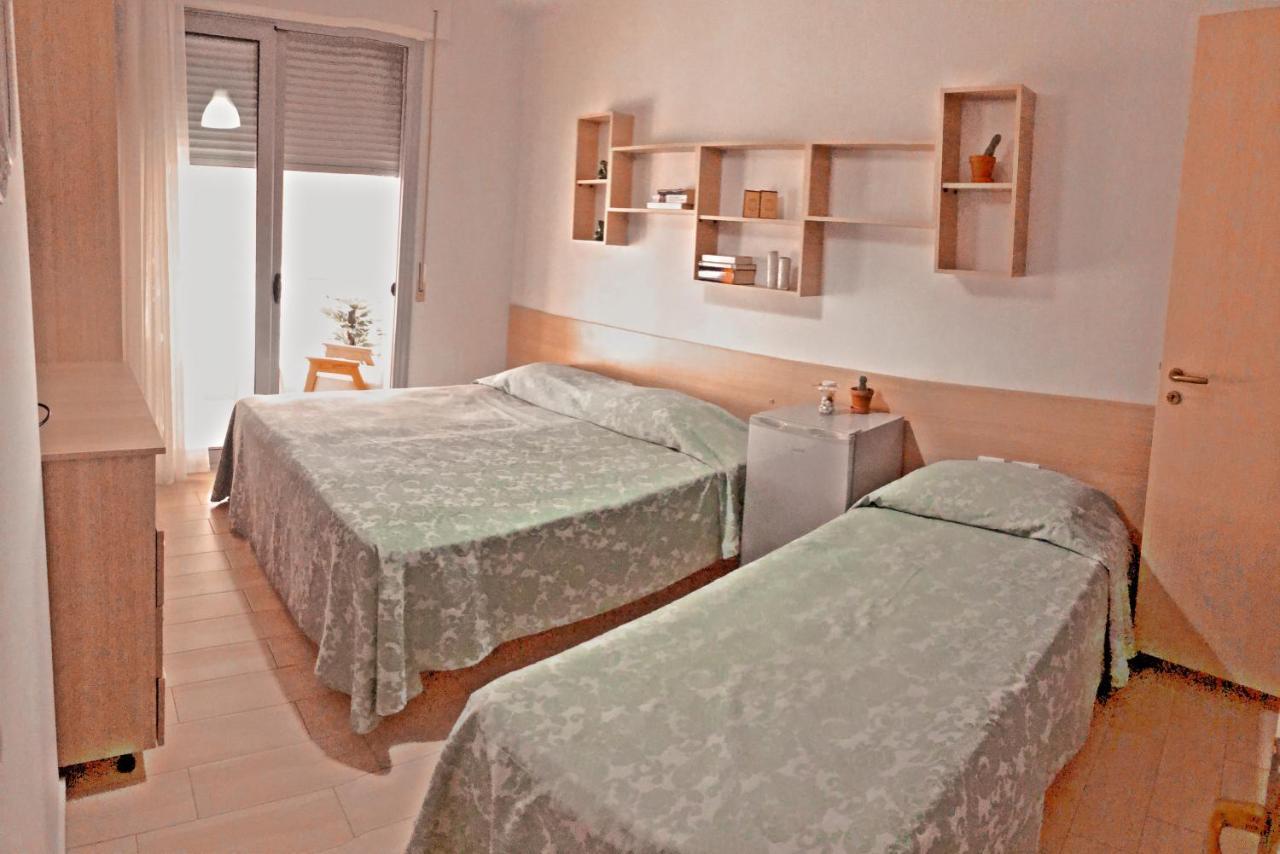 Arianiti Guesthouse Vlorë Buitenkant foto