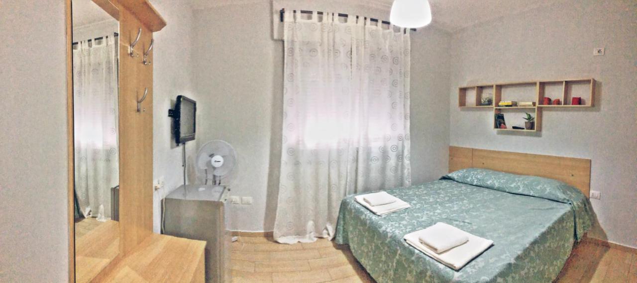 Arianiti Guesthouse Vlorë Buitenkant foto