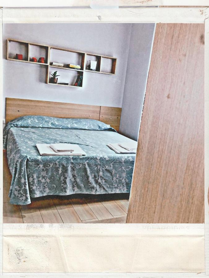 Arianiti Guesthouse Vlorë Buitenkant foto