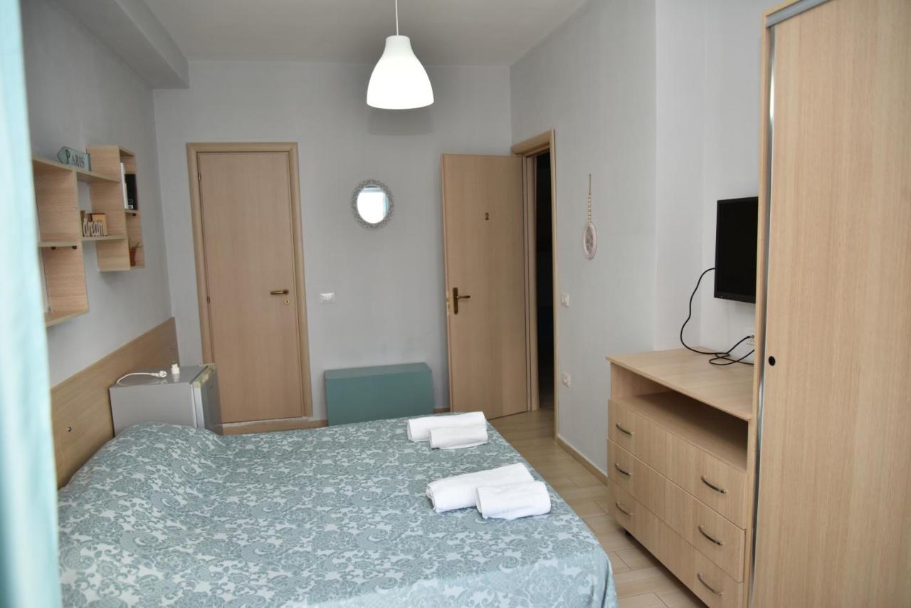 Arianiti Guesthouse Vlorë Buitenkant foto